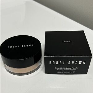 Bobbi Brown Sheer Finish Loose Powder - Soft Sand